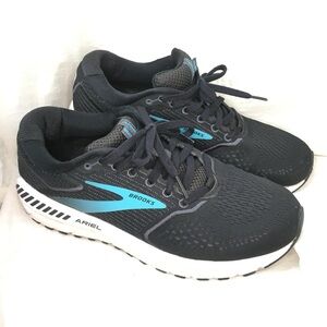 Brooks Ariel 20 Women's Running Shoes in Black with Teal Accents -9.5 M-
